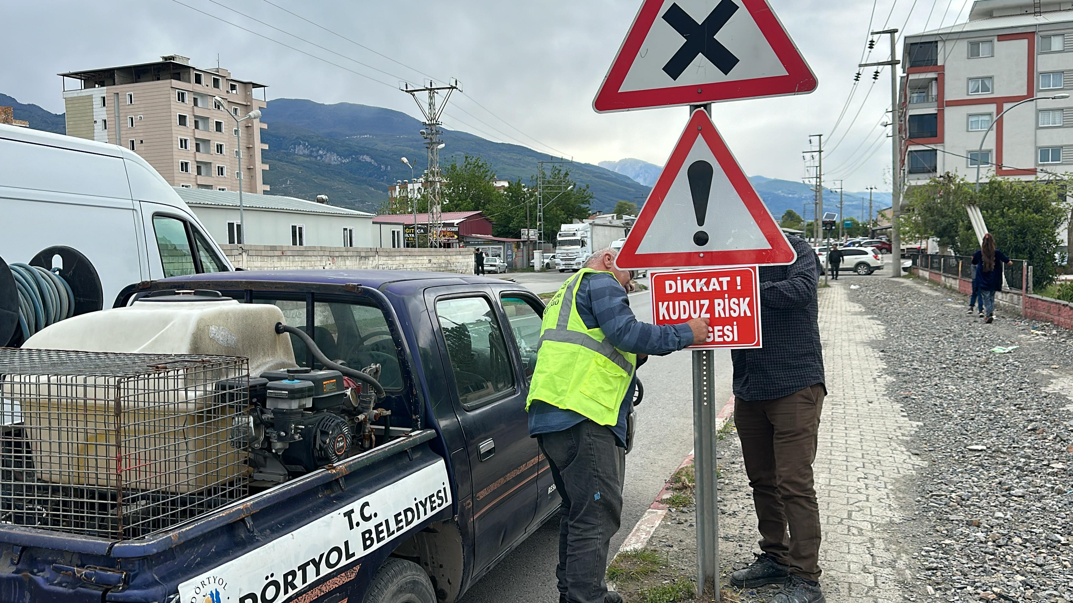 DÖRTYOL'DA KUDUZ VAKASI BİR MAHALLE KARANTİNADA 