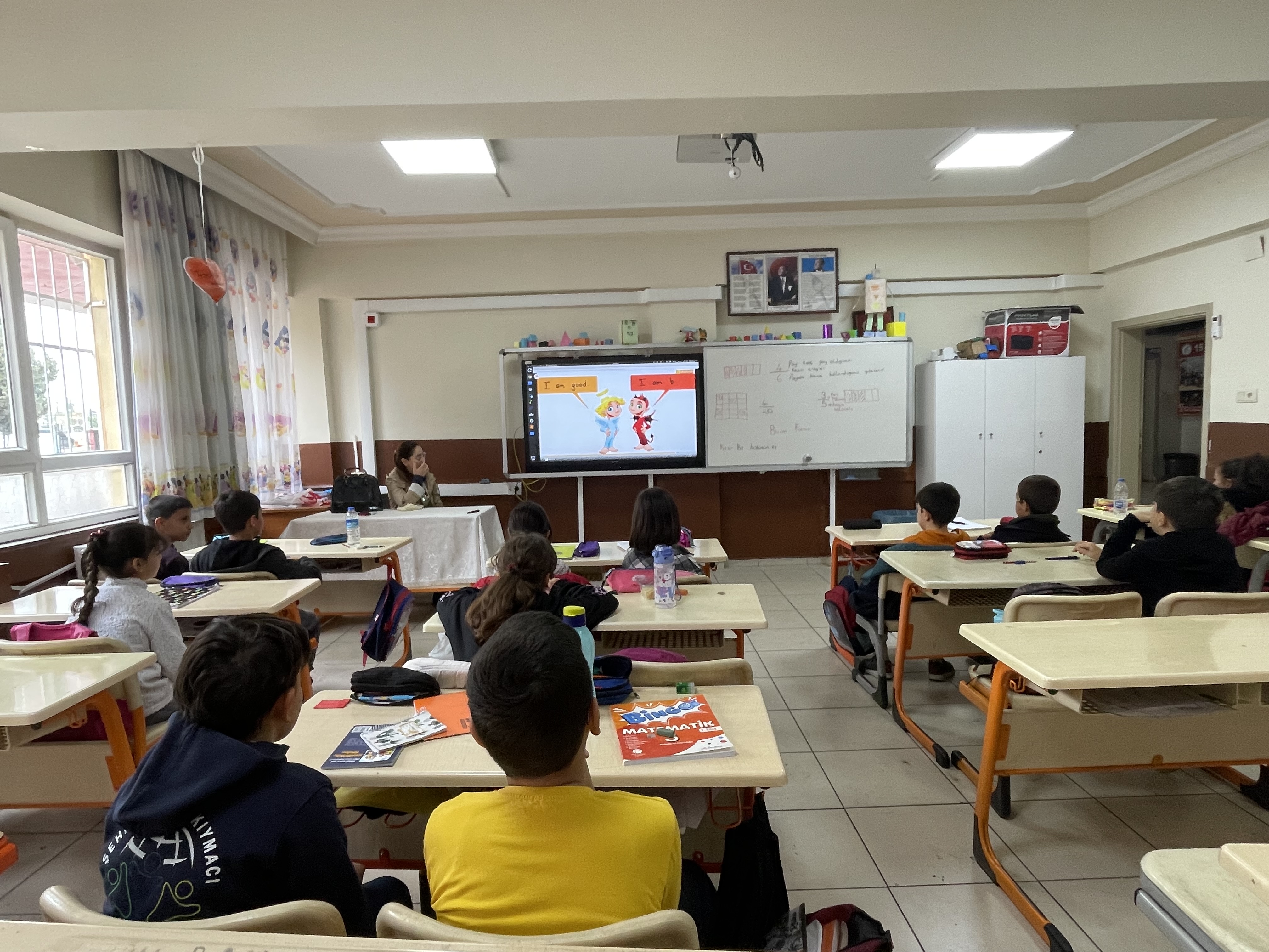 DEPREMİN VURDUĞU HATAY'DA OKULA DEVAM ORANI 3 GÜNDE YÜZDE 60'I AŞTI